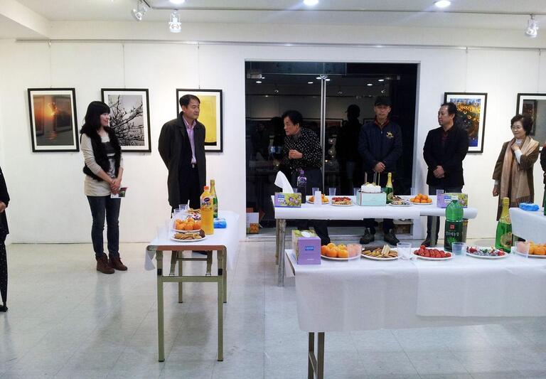 On Photo 사진전 오픈식 